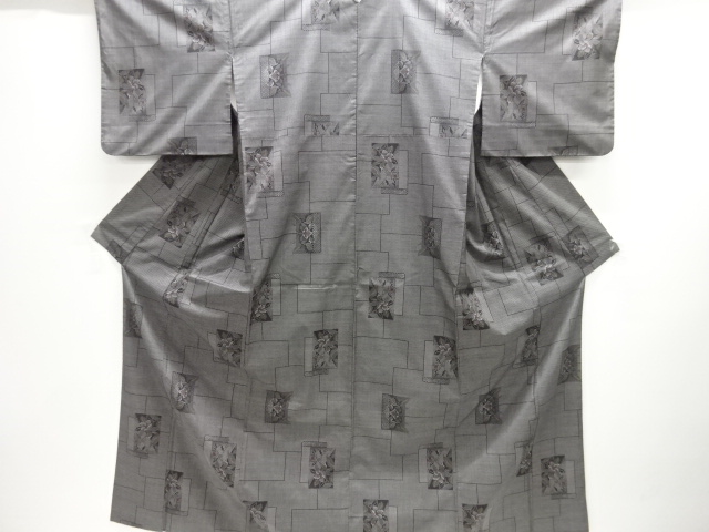 色紙に草花模様織り出し本場泥大島紬着物(5マルキ)